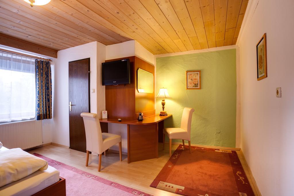 Cityhotel Schwarzer Baer Innsbruck Bilik gambar