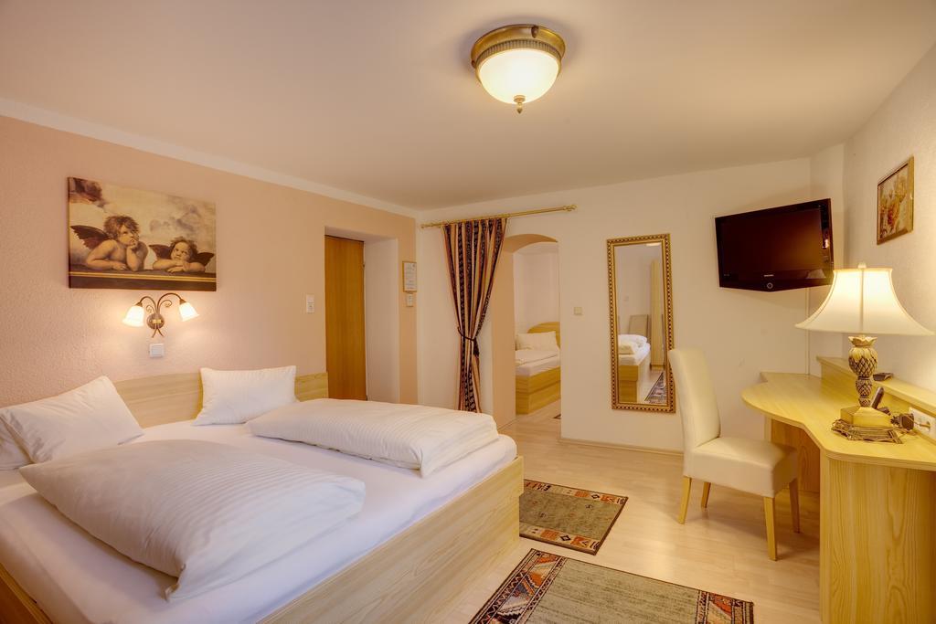 Cityhotel Schwarzer Baer Innsbruck Bilik gambar
